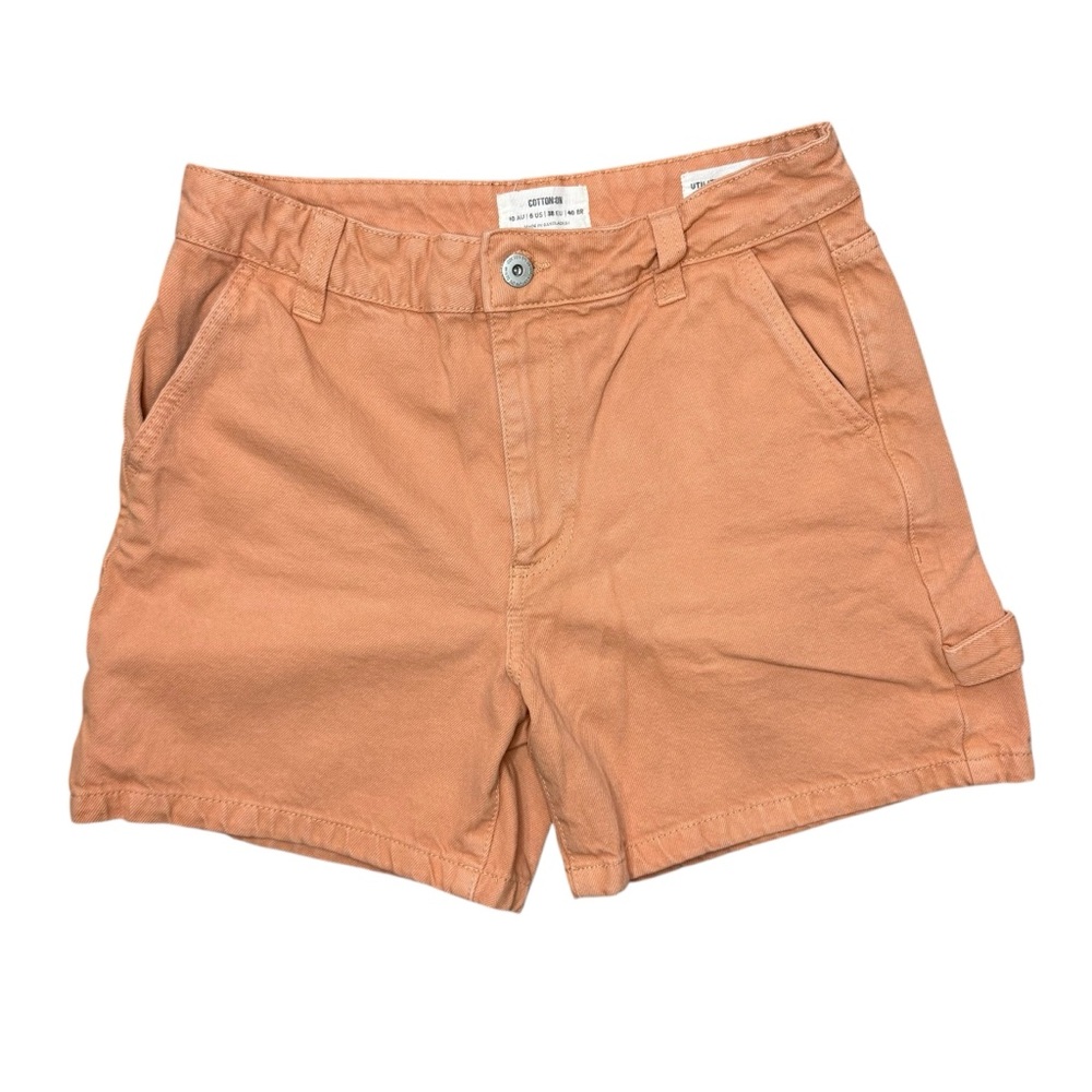 Cotton On chino-style shorts size 6